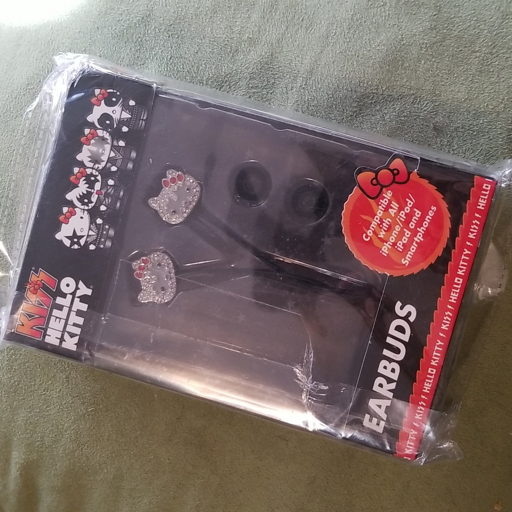 Kiss Hello Kitty Earbuds